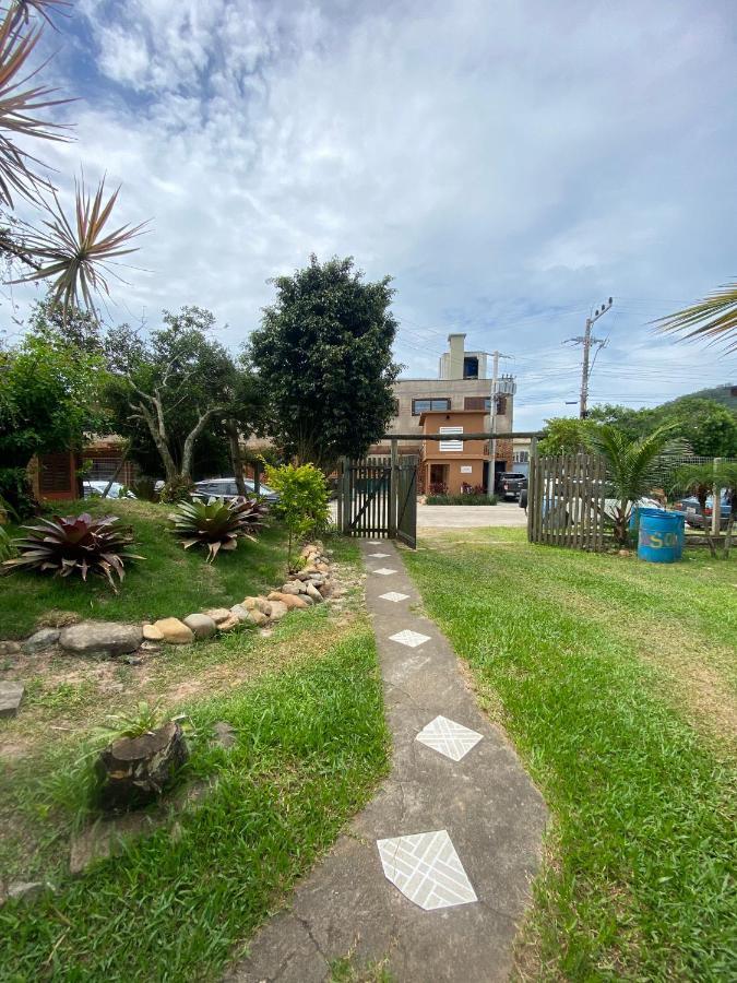 Chales Solana Localizados 50 Metros Do Mar Garopaba Eksteriør bilde